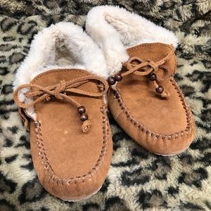 Women’s size 6 Minnetonka Mocs Marcussen’s